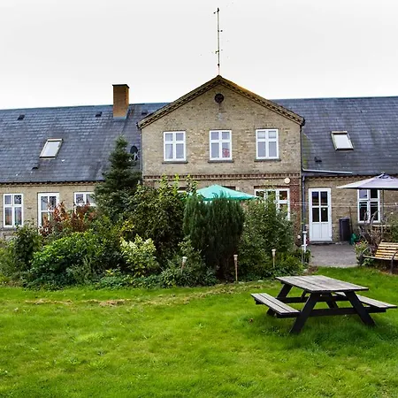 Snehojgaard Sleeping *
